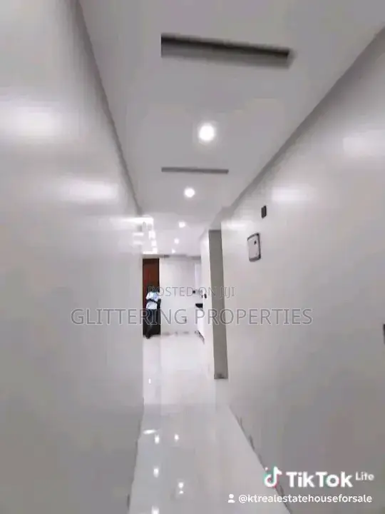 2bdrm Apartment in Kyambogo, Central Division for rent in Central Division