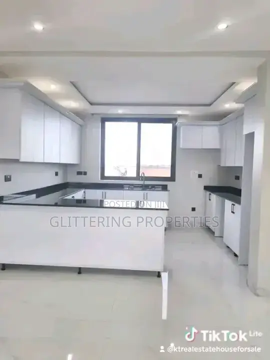 2bdrm Apartment in Kyambogo, Central Division for rent in Central Division