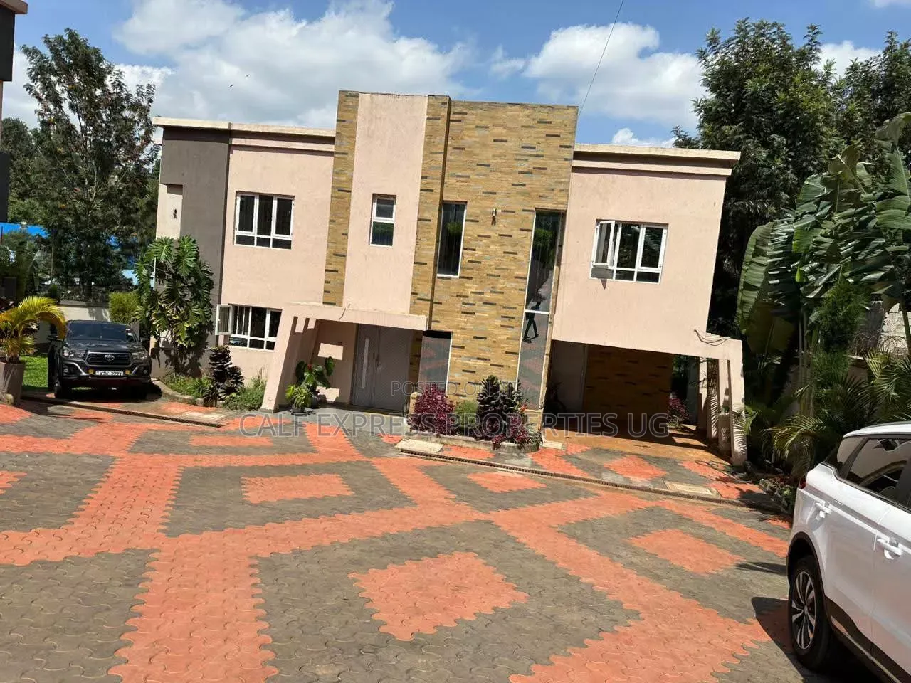 3bdrm Apartment in Kiggo Estate, Makindye for rent in Makindye