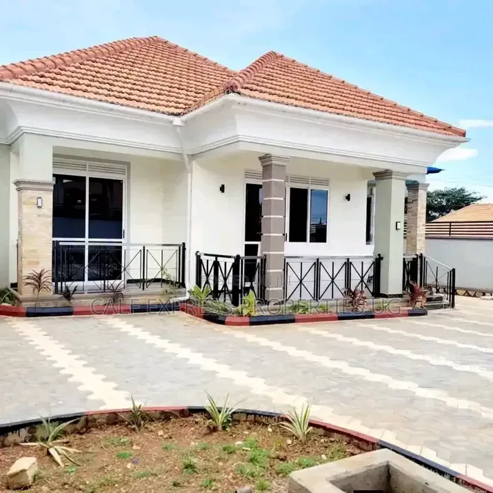 4bdrm Bungalow in Kigo Estate, Central Division for rent in Central Division