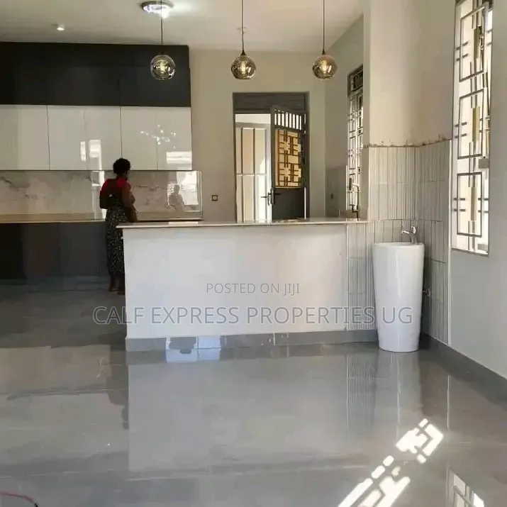 4bdrm Bungalow in Kigo Estate, Central Division for rent in Central Division