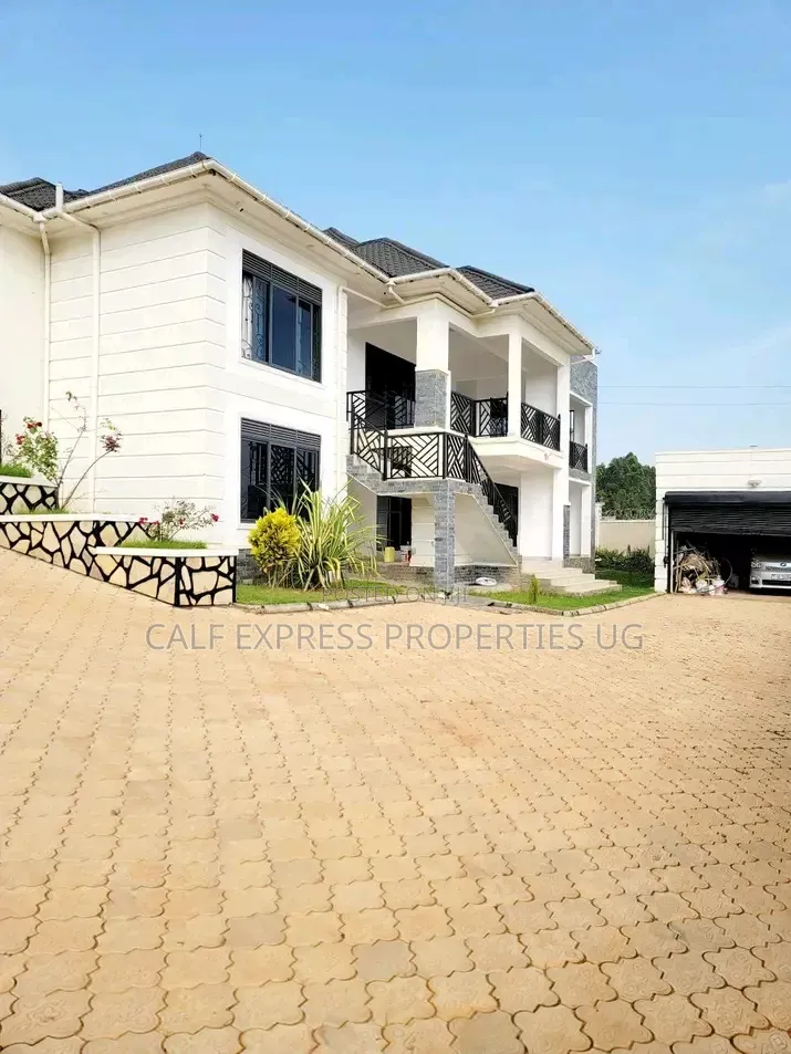 5bdrm Duplex in Kigo Munyonyo, Central Division for rent in Central Division