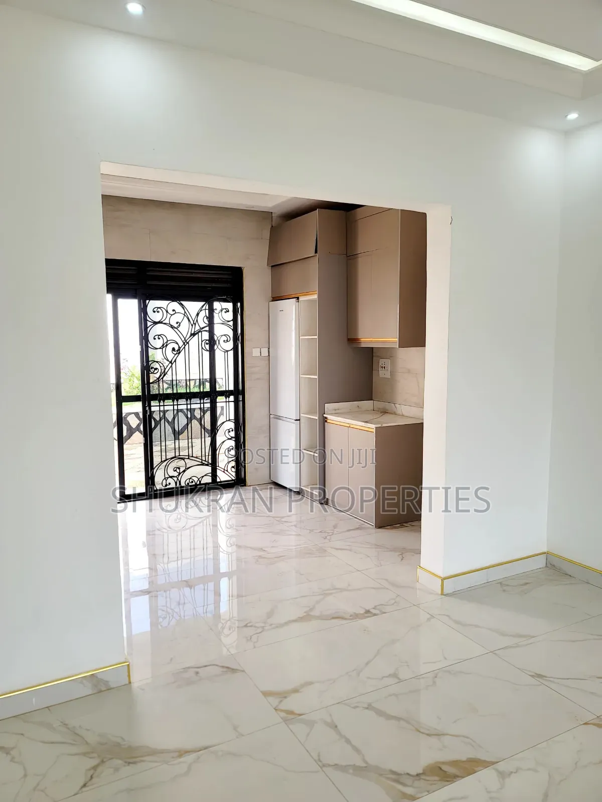 5bdrm House in Zion, Central Division for sale in Central Division