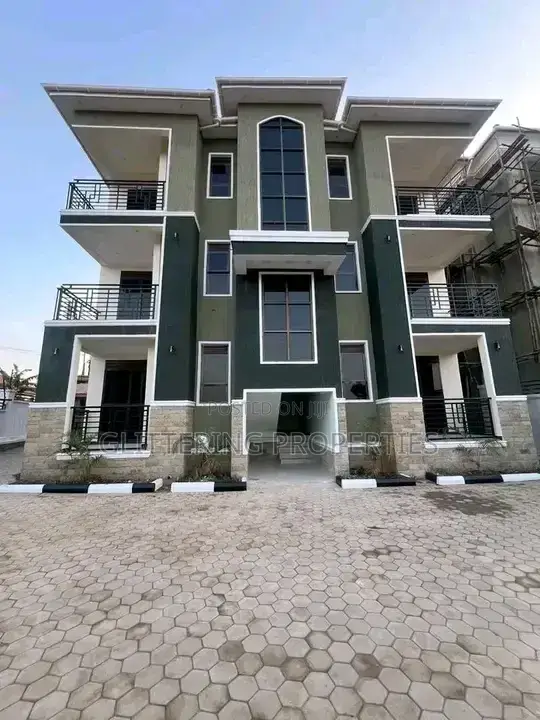 1bdrm Apartment in Seguku Entebbe Road, Central Division for rent in Central Division