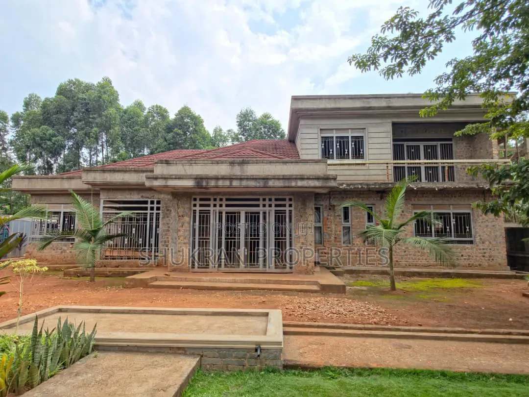 5bdrm House in Najjera, Central Division for sale in Central Division