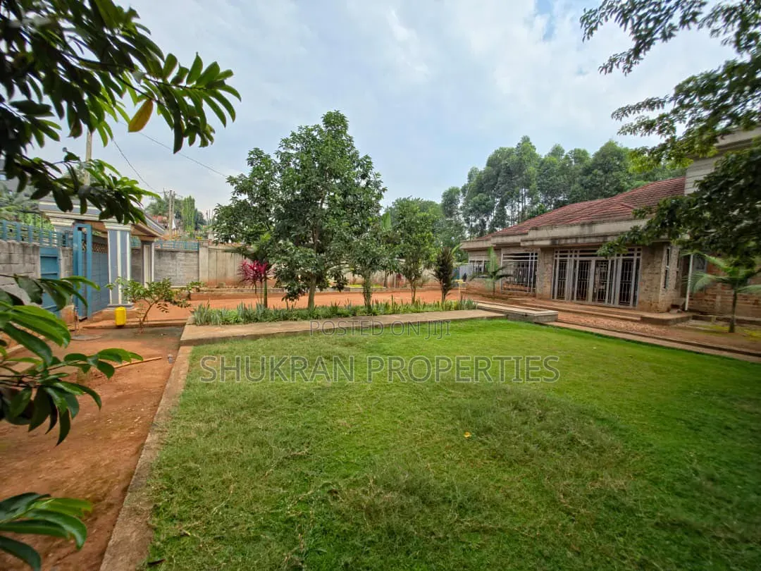 5bdrm House in Najjera, Central Division for sale in Central Division