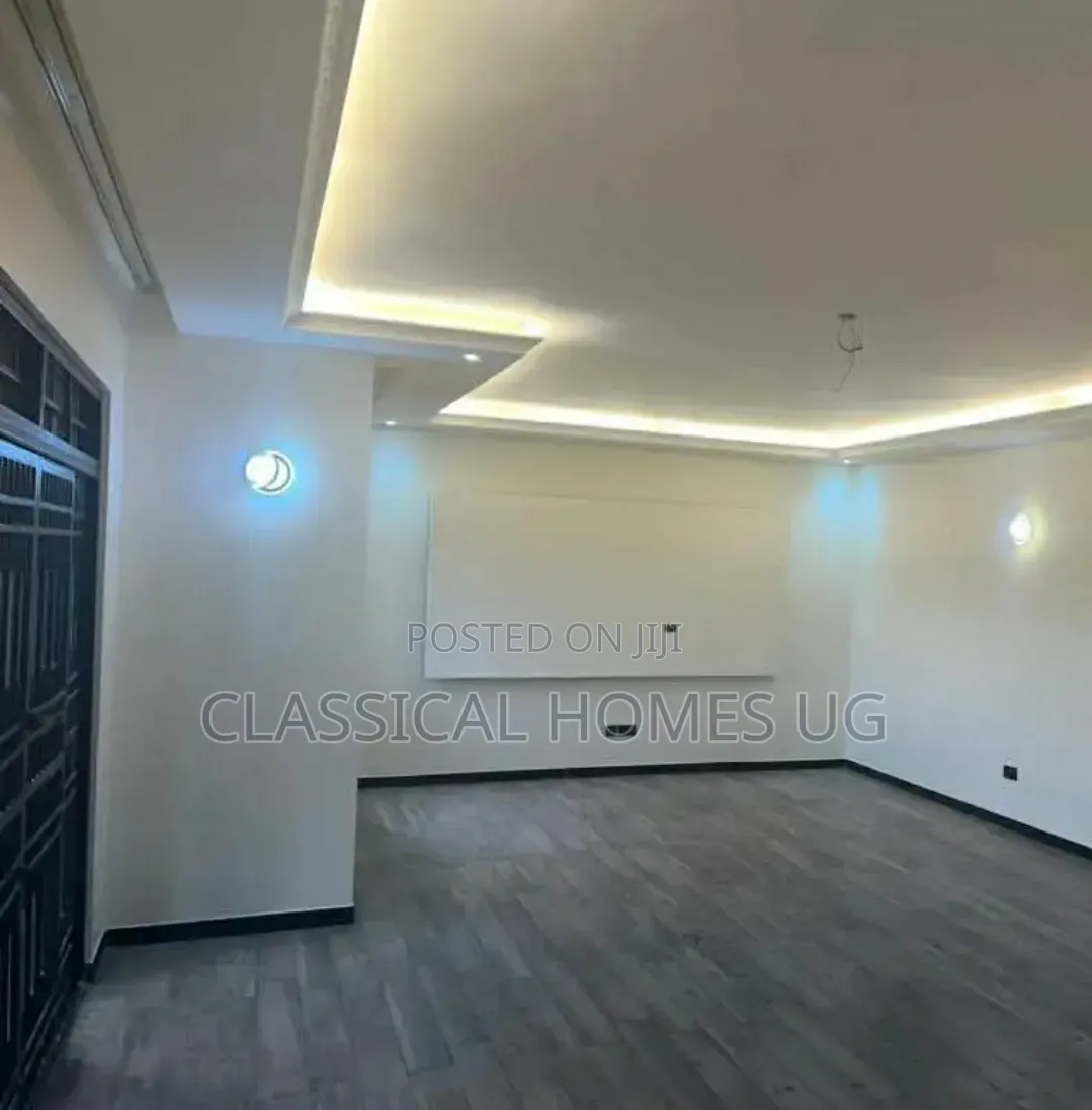 5bdrm Duplex in Kyanja, Central Division for rent in Central Division