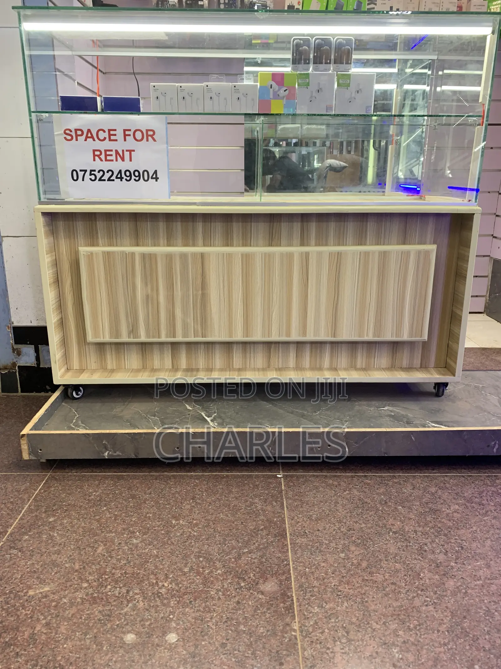Shop For Rent in Central Division