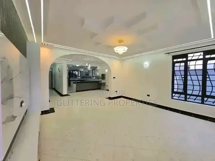 5bdrm Duplex in Munyonyo, Central Division for rent in Central Division