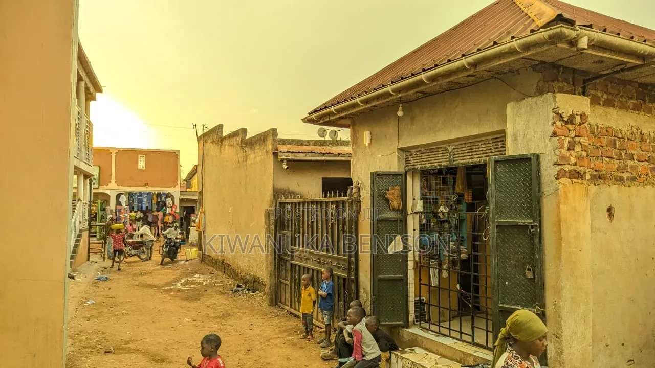 Shops on Quick Sale in the Heart of Bulenga Town at 85m. Busubuzi in Central Division