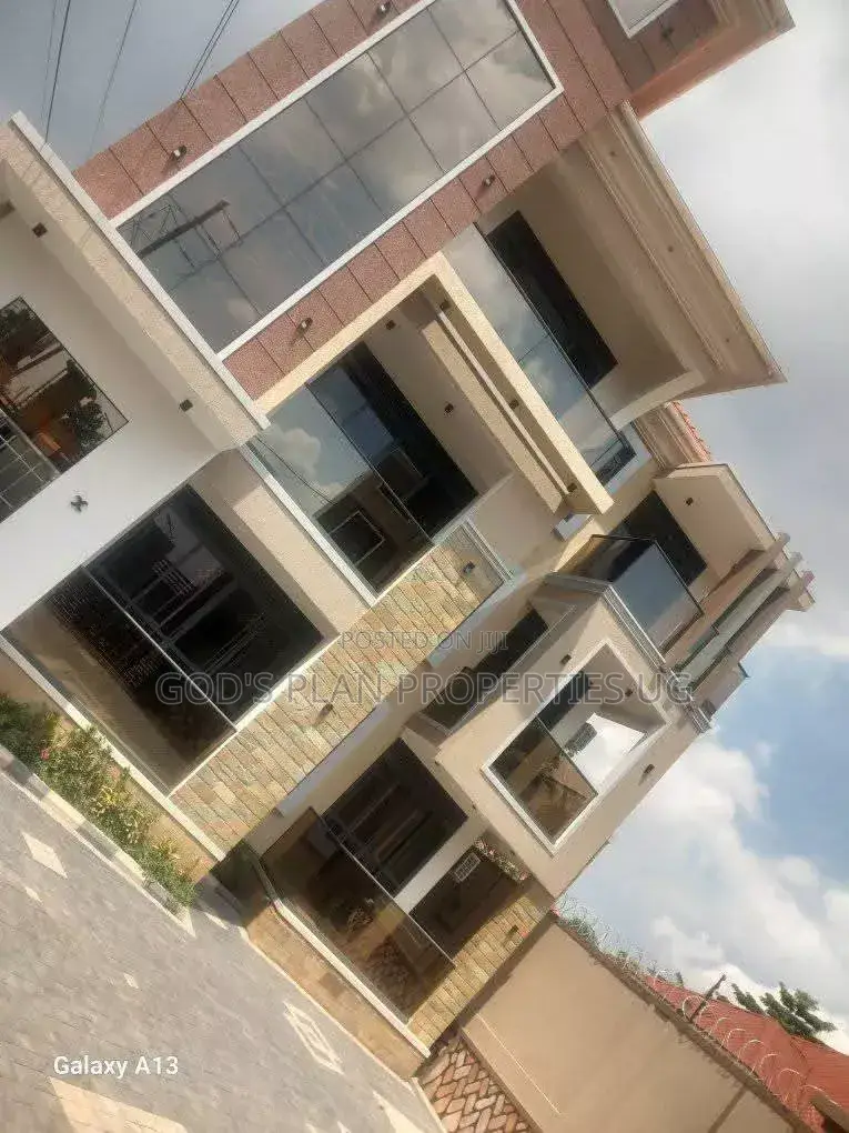 3bdrm Apartment in Bunga Estate, Central Division for rent in Central Division