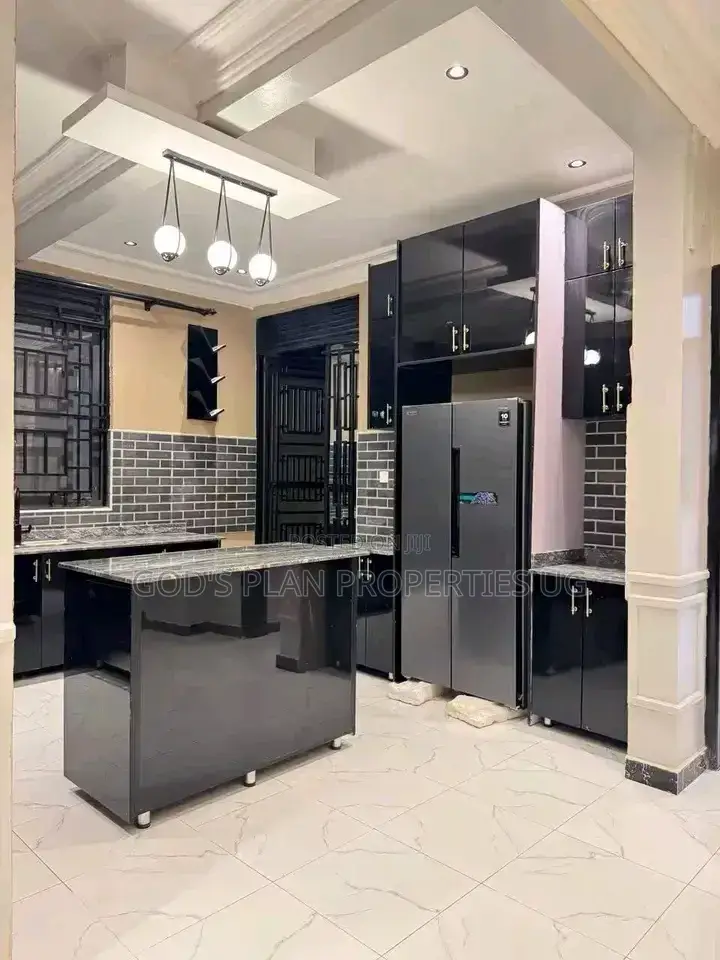 3bdrm Apartment in Muyenga Bukasa, Central Division for rent in Central Division
