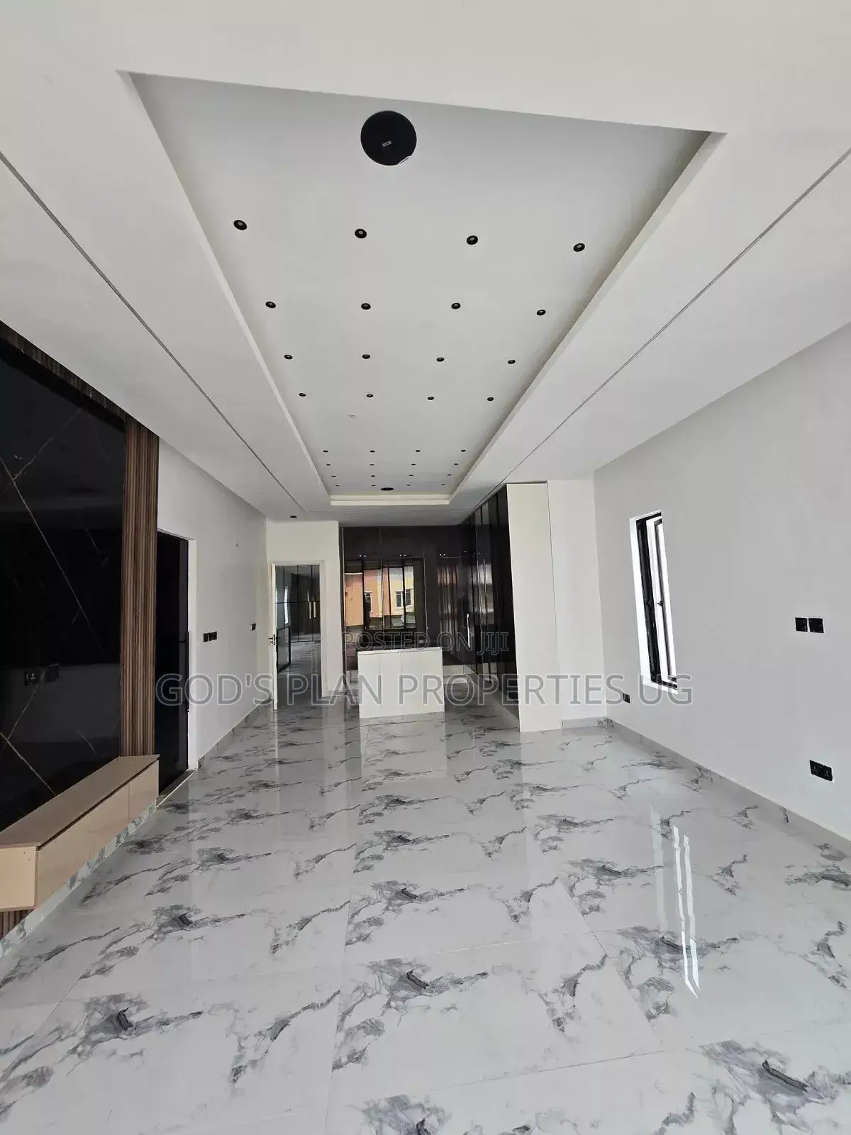 3bdrm Apartment in Muyenga Bukasa, Central Division for rent in Central Division