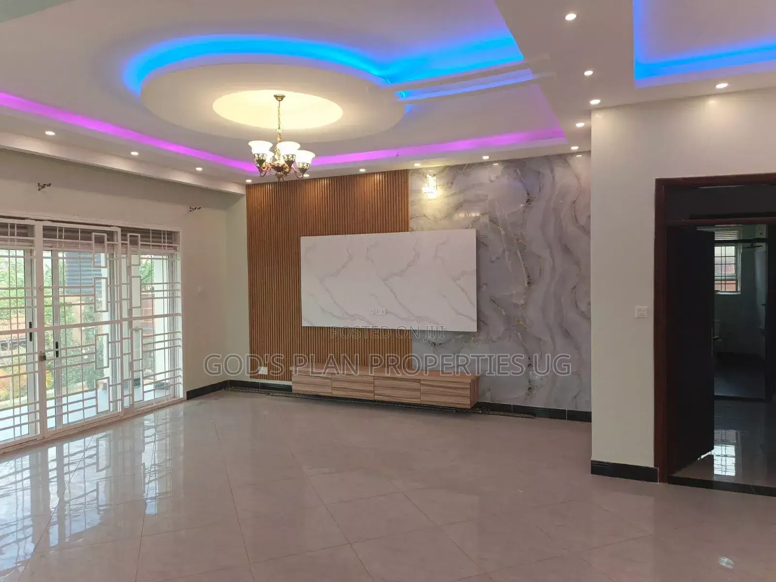 5bdrm Duplex in Bugolobi Estate, Central Division for rent in Central Division