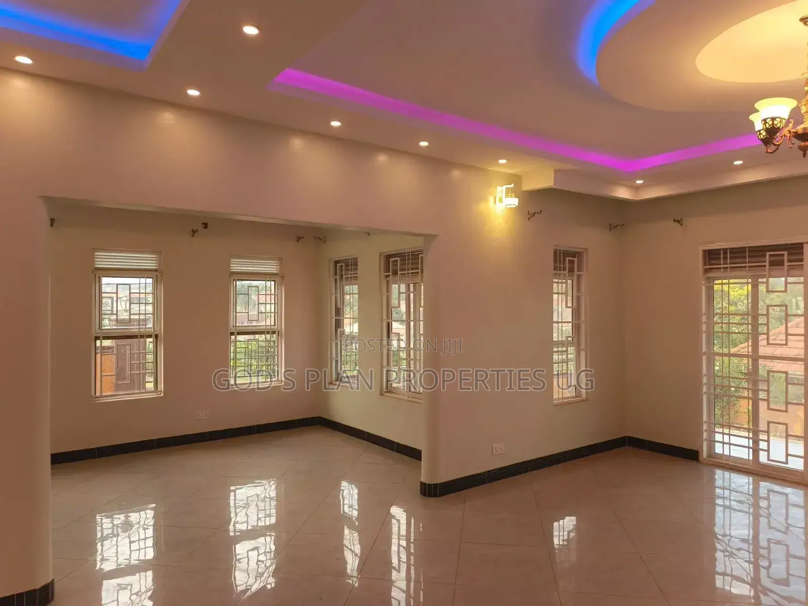 5bdrm Duplex in Bugolobi Estate, Central Division for rent in Central Division
