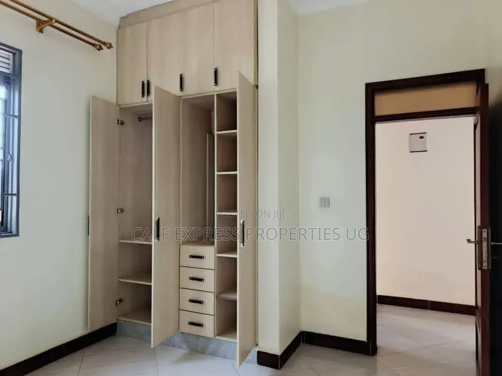 2bdrm Apartment in Bugolobi Estate, Central Division for rent in Central Division