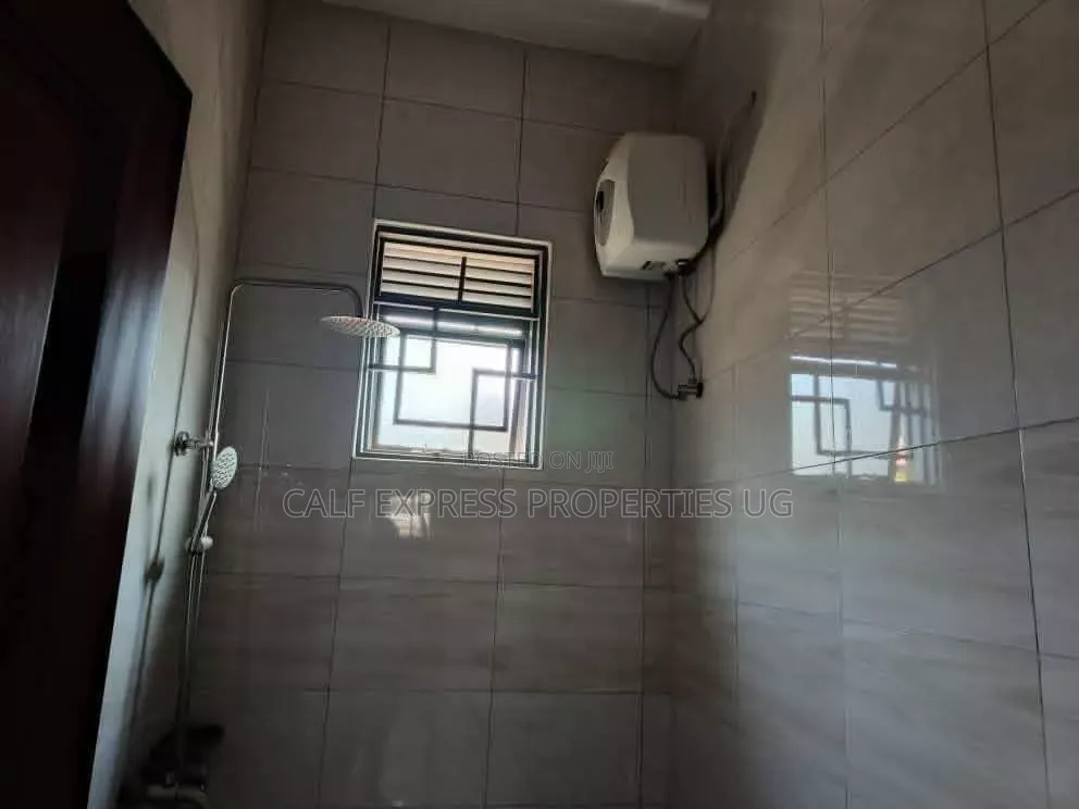 2bdrm Apartment in Bugolobi Estate, Central Division for rent in Central Division