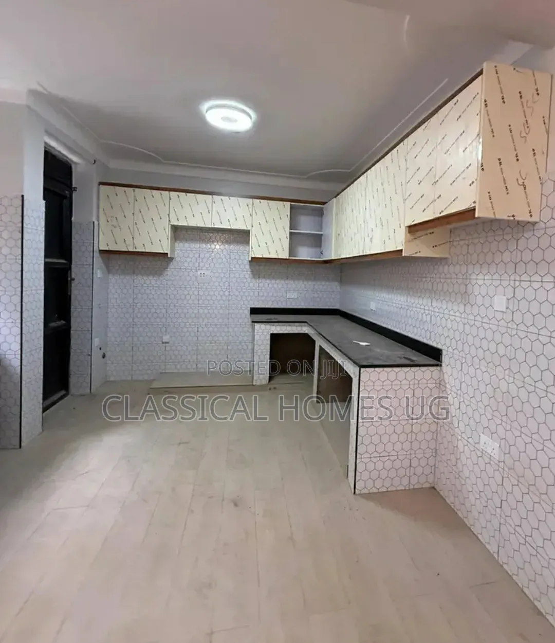 3bdrm Apartment in Komamboga, Central Division for rent in Central Division
