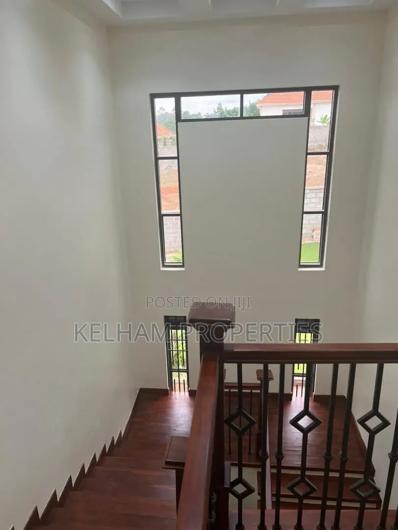 Furnished 6bdrm Duplex in Entebbe Seguku, Central Division for rent in Central Division