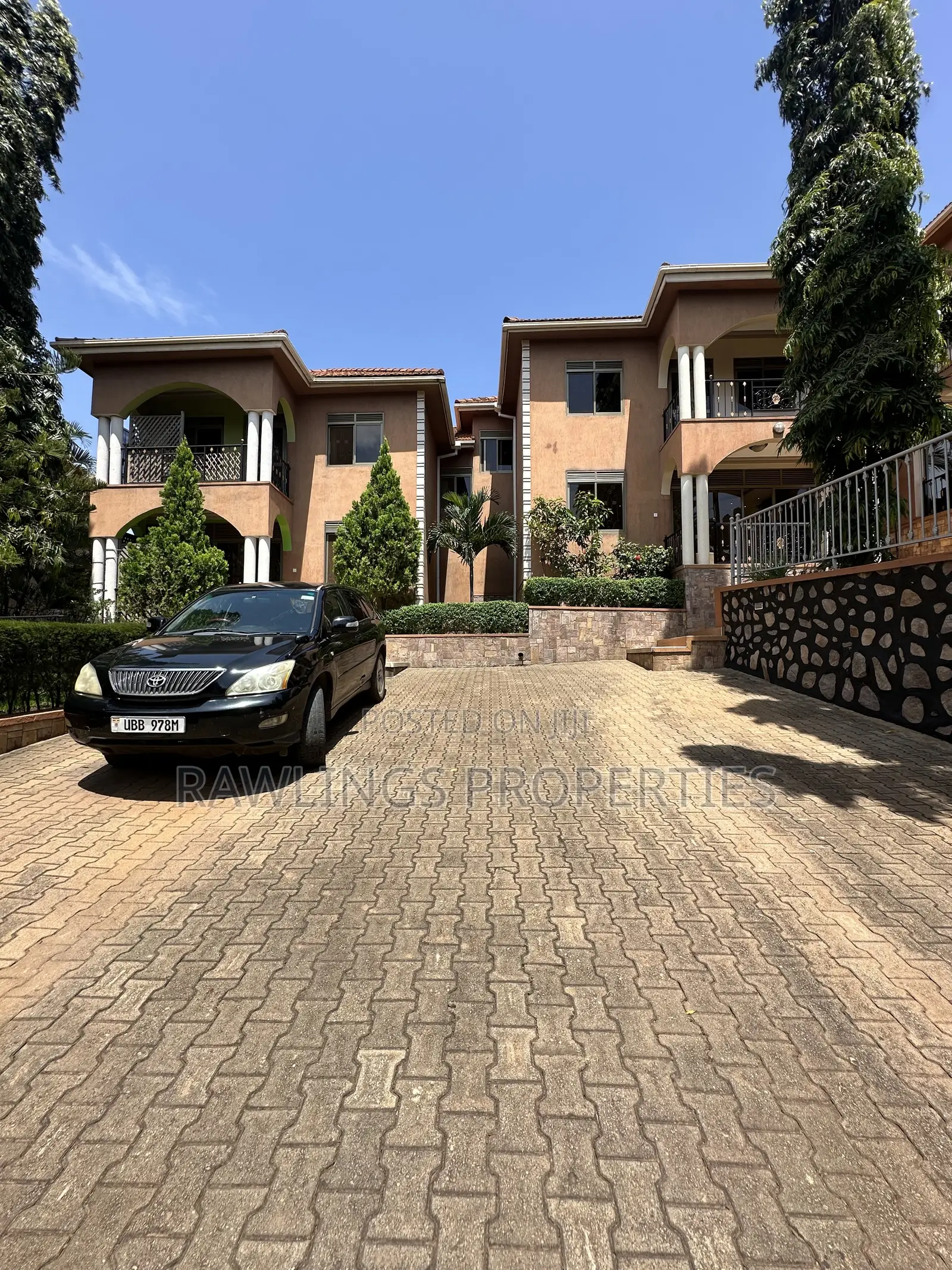 3bdrm Duplex in Bukasa, Makindye for rent in Makindye