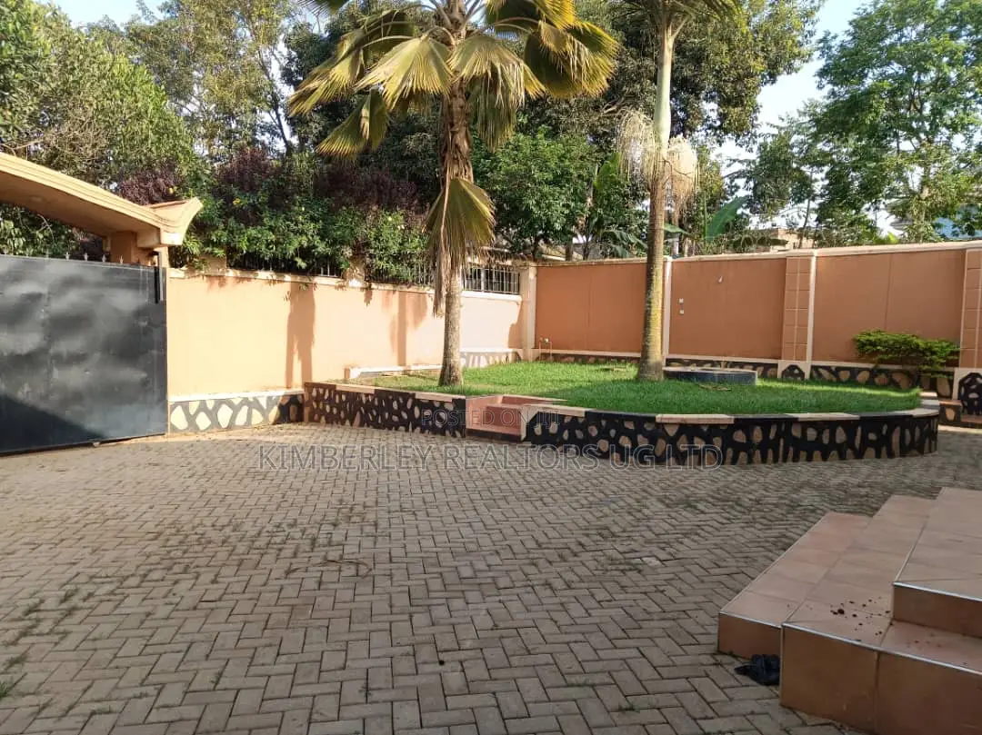 3bdrm Bungalow in Seeta-Namuganga for sale in Seeta-Namuganga