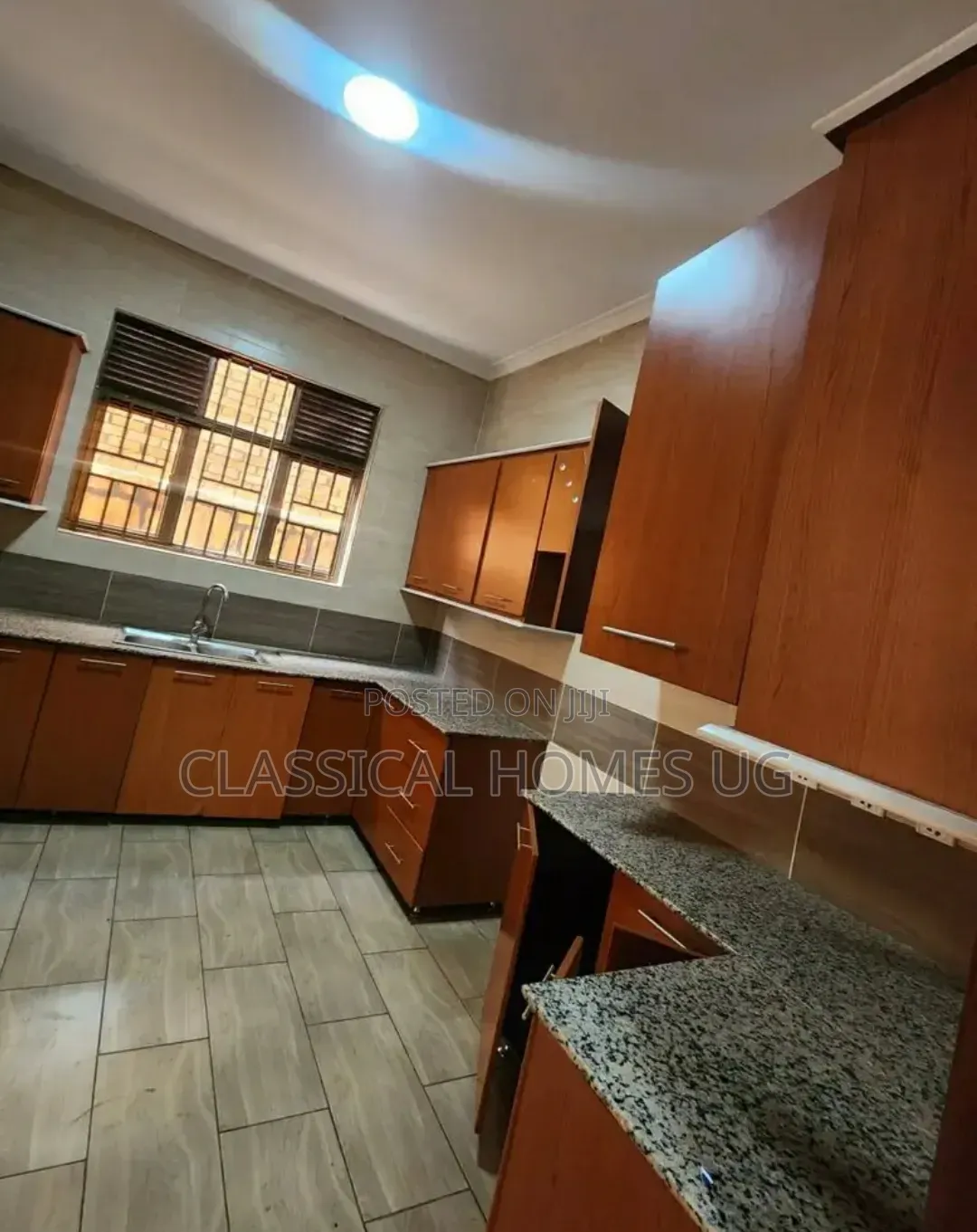 5bdrm Duplex in Kyanja, Central Division for rent in Central Division