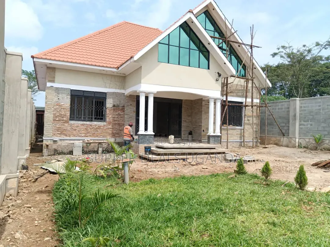 3bdrm Bungalow in Komaboga, Nakawa for sale in Nakawa