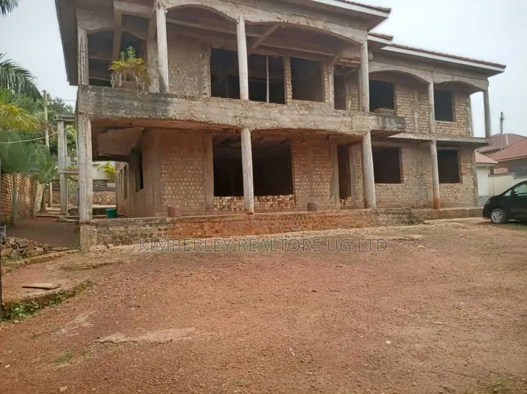 Shell House for Sale – Kitende (Near Entebbe Road) in Division A