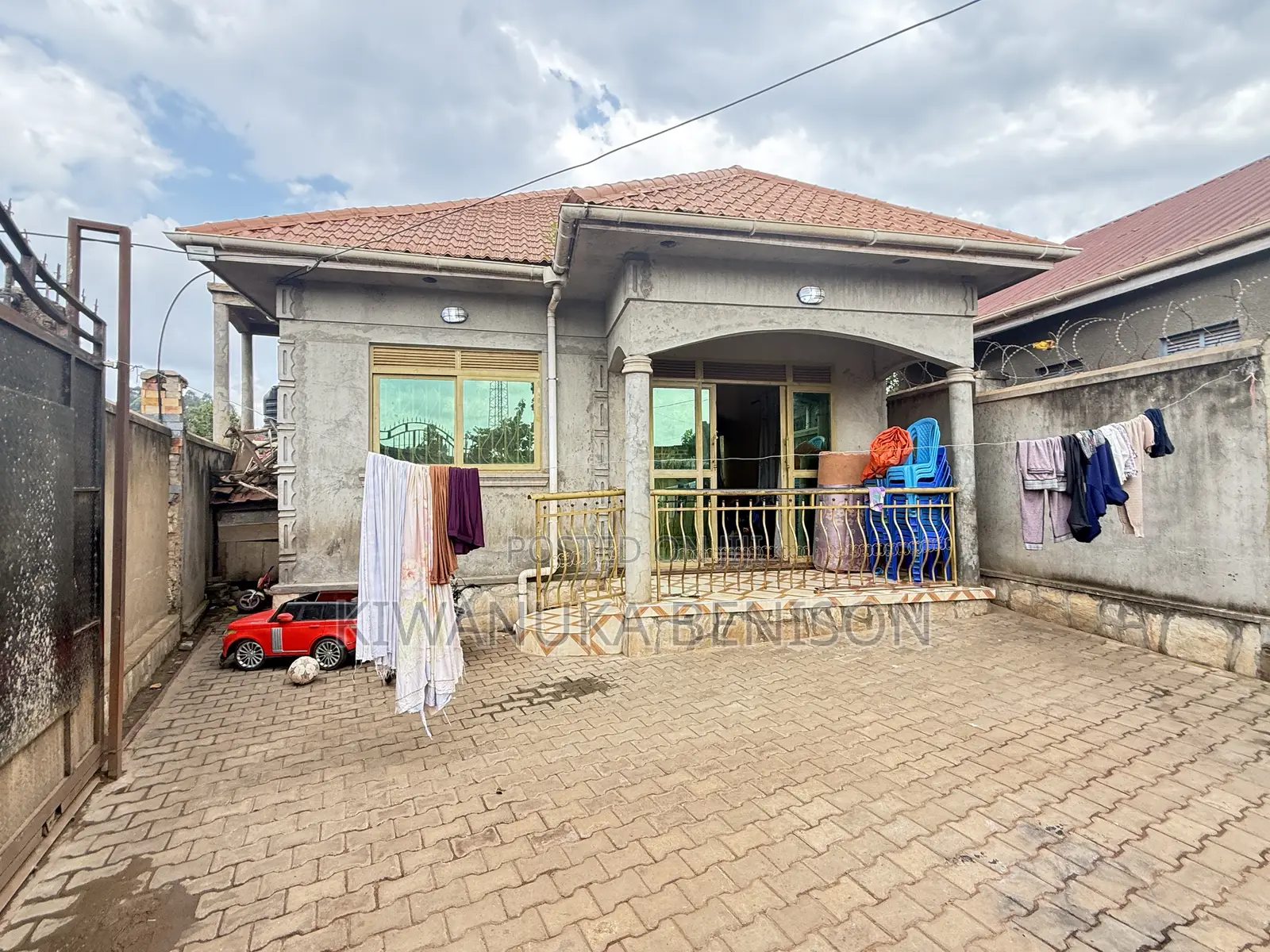 3bdrm Bungalow in Bulenga, Central Division for sale in Central Division