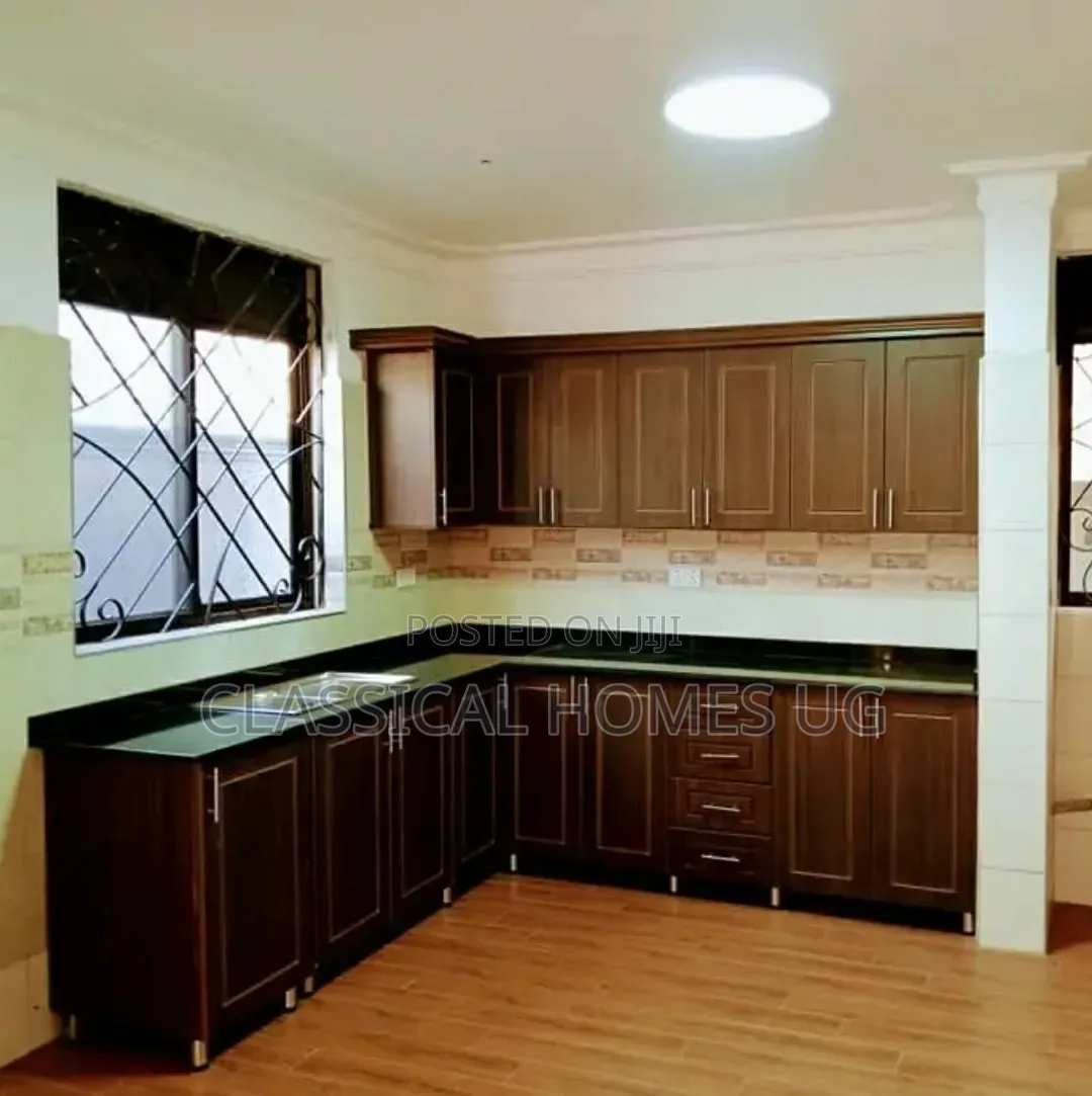 4bdrm Duplex in Muyenga, Central Division for rent in Central Division