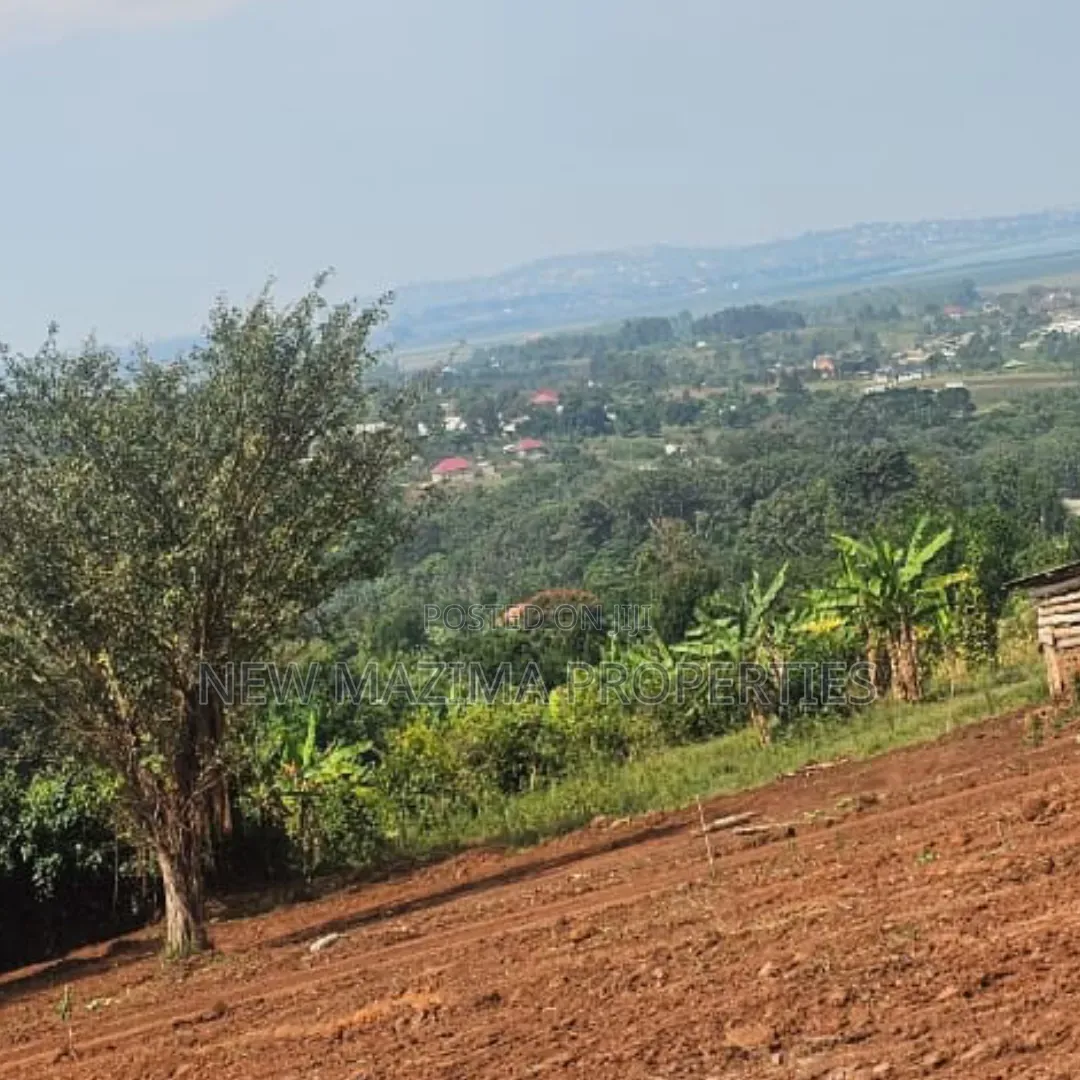 Lake View Plots With Ready Private Mile Land Title on Sale in Central Division