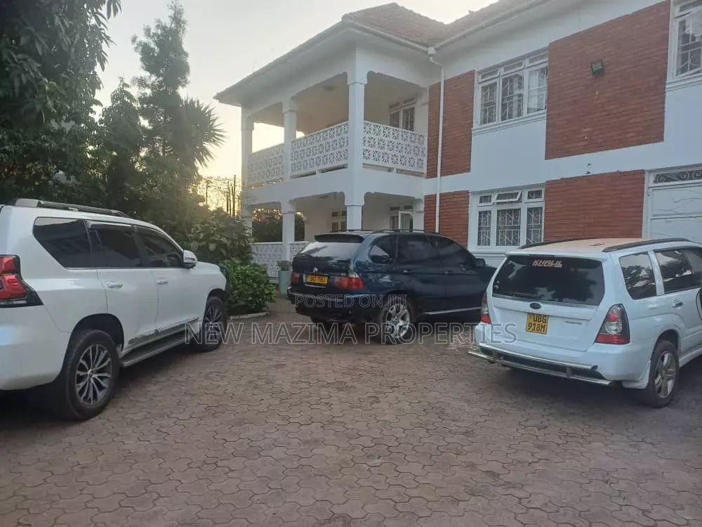 Furnished 6bdrm Maisonette in Bunga Classic, Central Division for rent in Central Division
