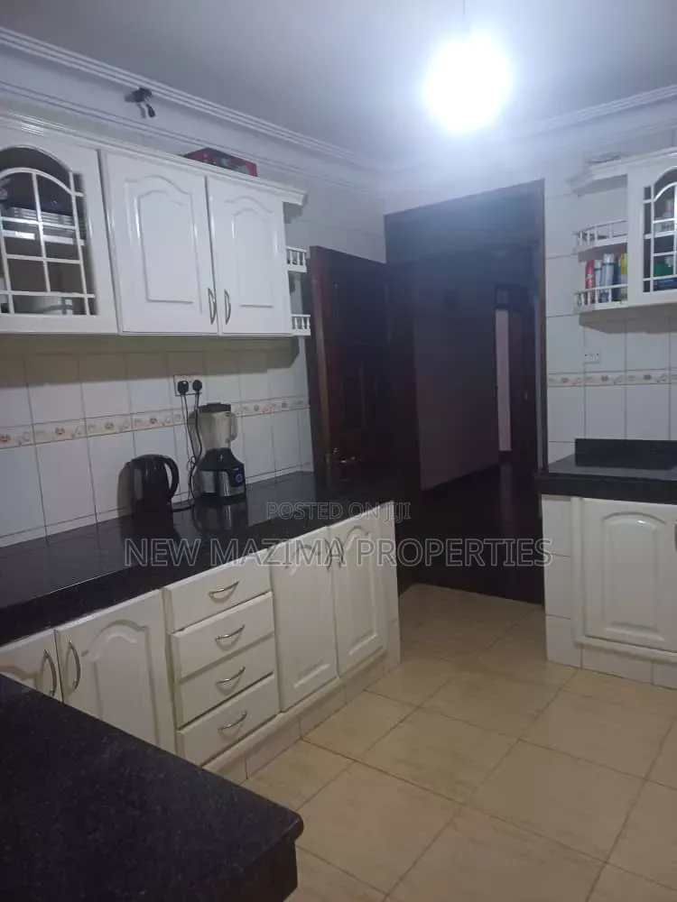 Furnished 6bdrm Maisonette in Bunga Classic, Central Division for rent in Central Division