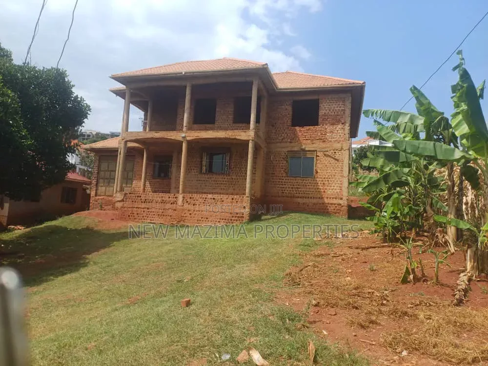 5bdrm House in Kigo Opposite Serena, Central Division for sale in Central Division