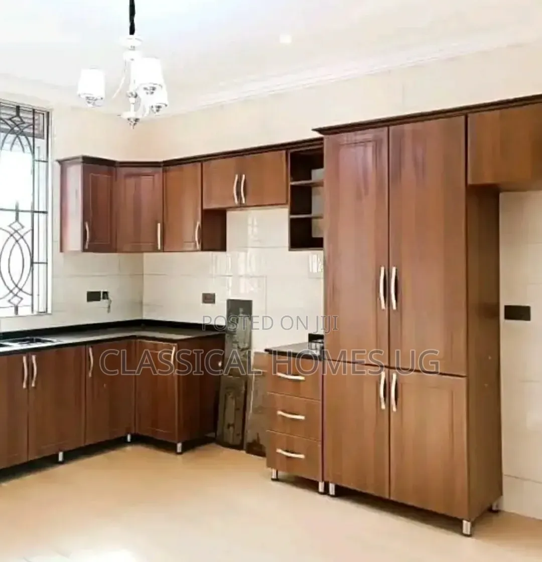 5bdrm Duplex in Muyenga, Central Division for rent in Central Division