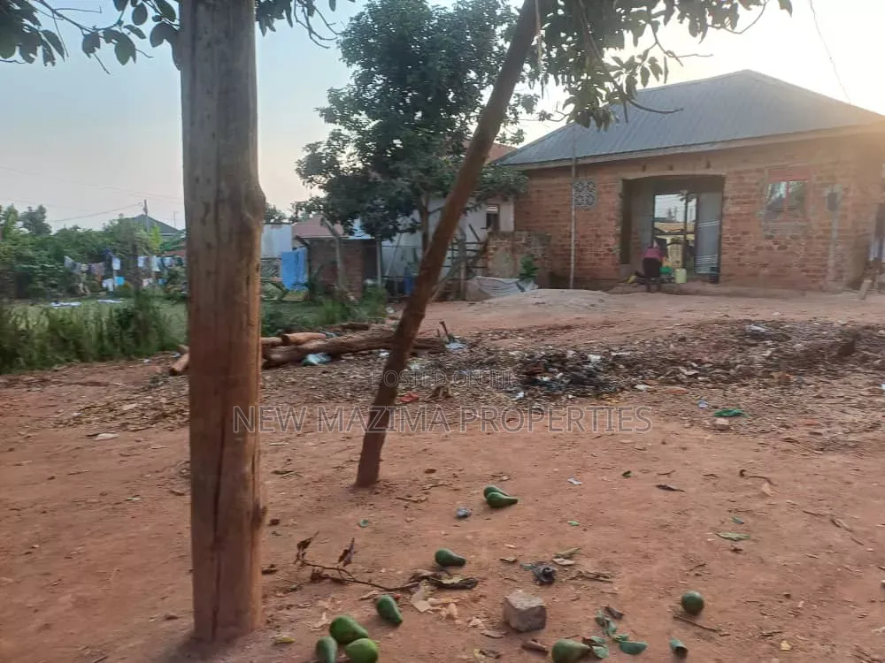 Affordable Beautiful Plot on Quicksale After Munyonyo Near Kazi Beach in Central Division