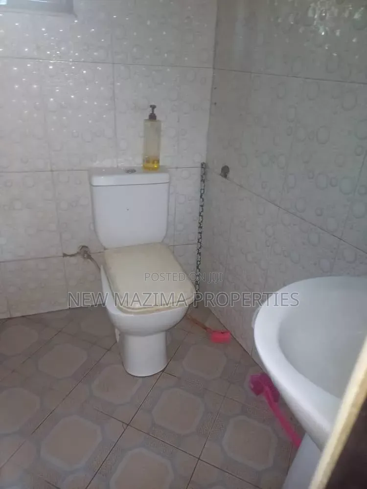 2bdrm Bungalow in Busabaala, Central Division for sale in Central Division