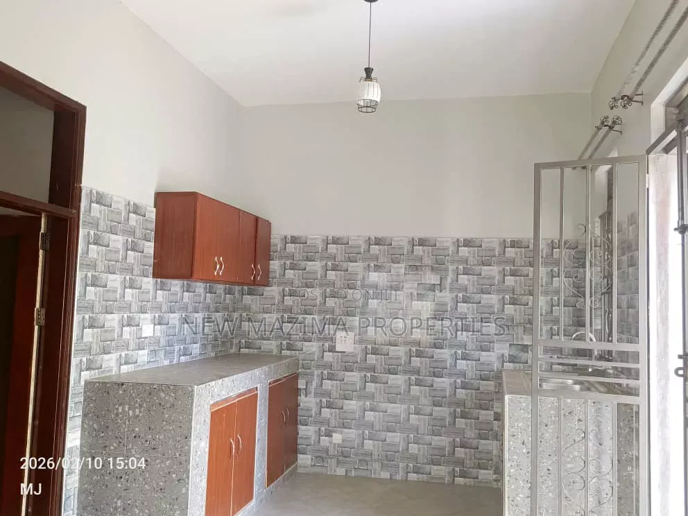 4bdrm Bungalow in Mengo Masanafu, Central Division for sale in Central Division