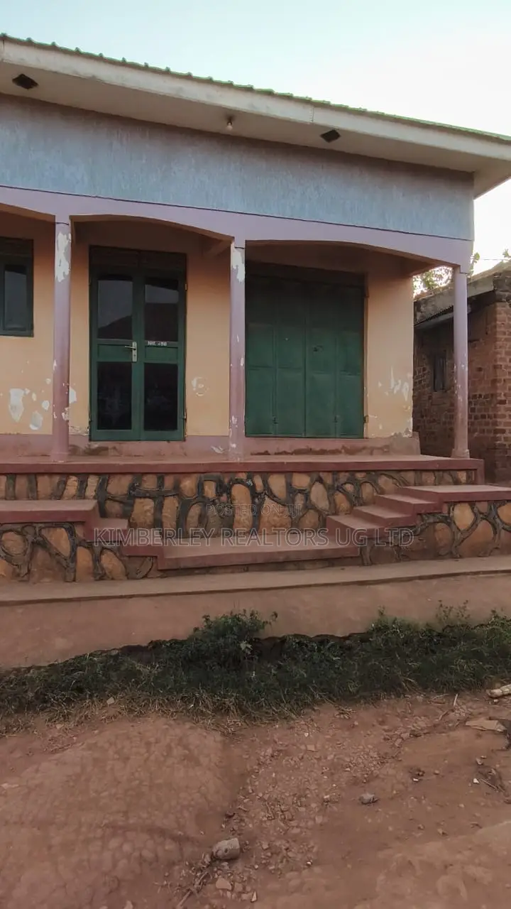 3bdrm House in Nabweru for sale in Nabweru