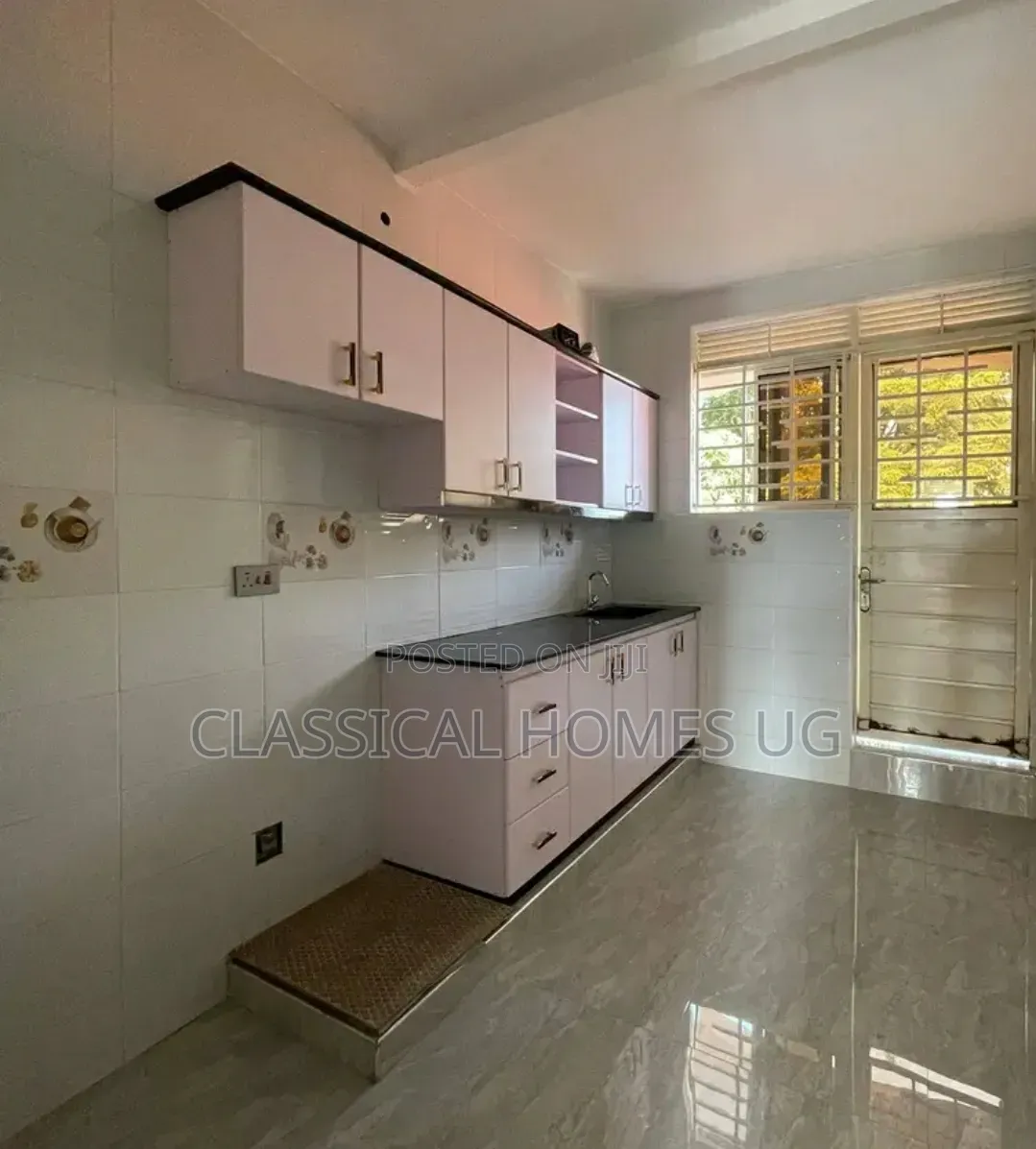 2bdrm Apartment in Lubowa Entebbe Road, Central Division for rent in Central Division