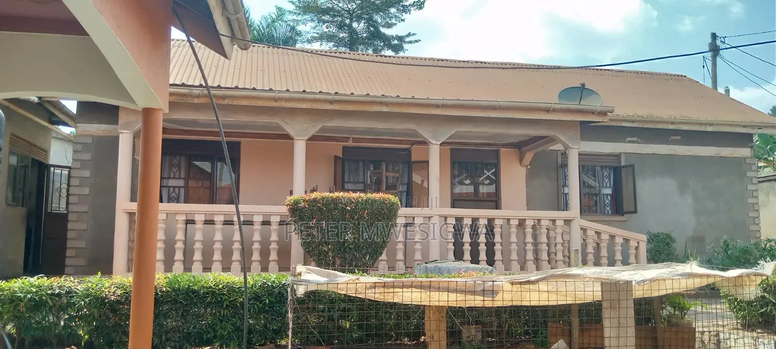 10bdrm House in Nabweru for sale in Nabweru