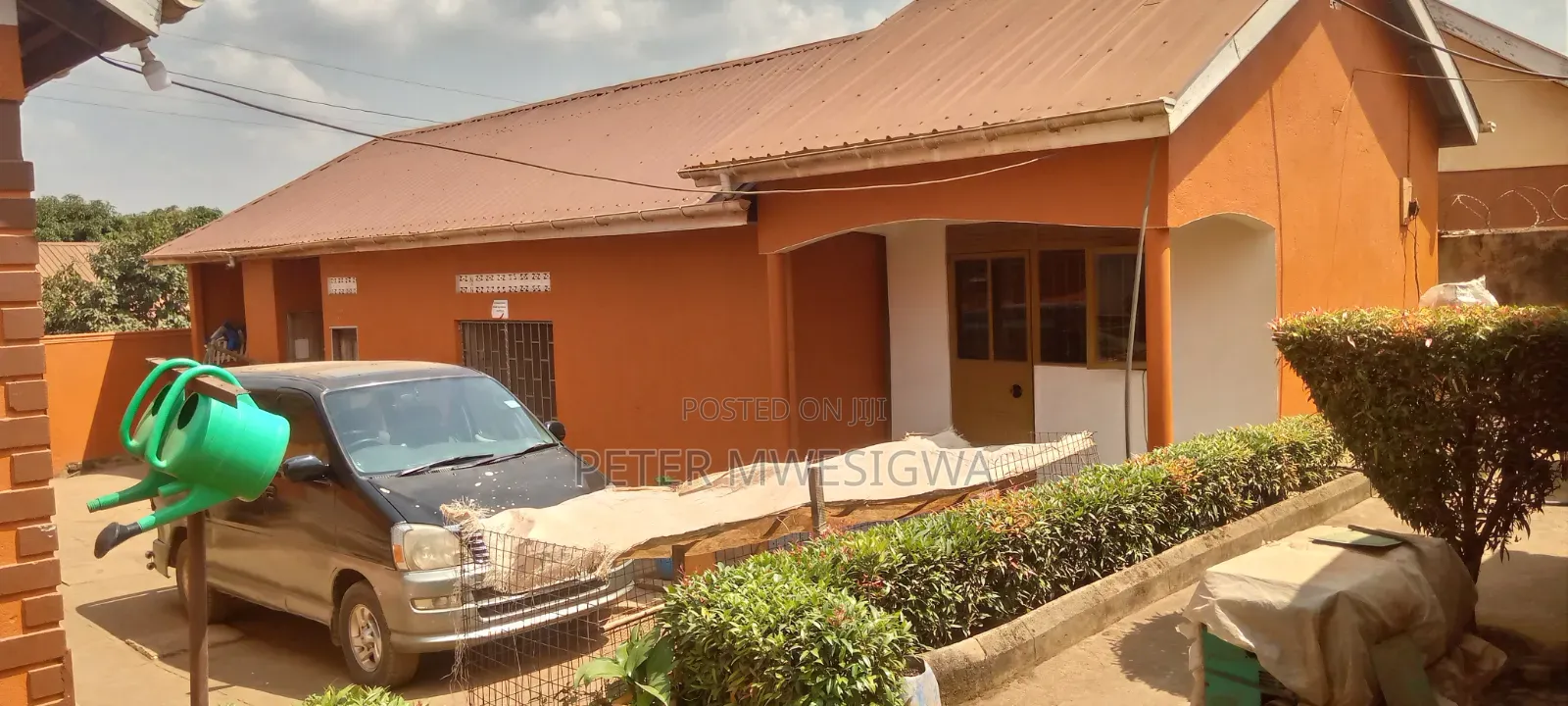 10bdrm House in Nabweru for sale in Nabweru