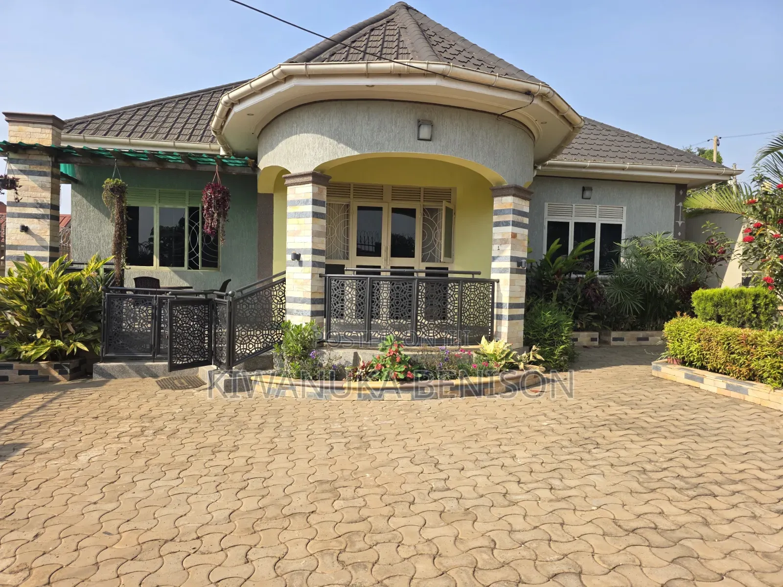 3bdrm House in Buloba, Central Division for sale in Central Division