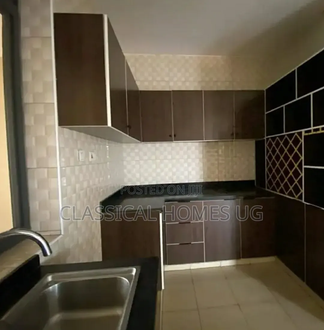3bdrm Apartment in Lubowa Entebbe Road, Central Division for rent in Central Division