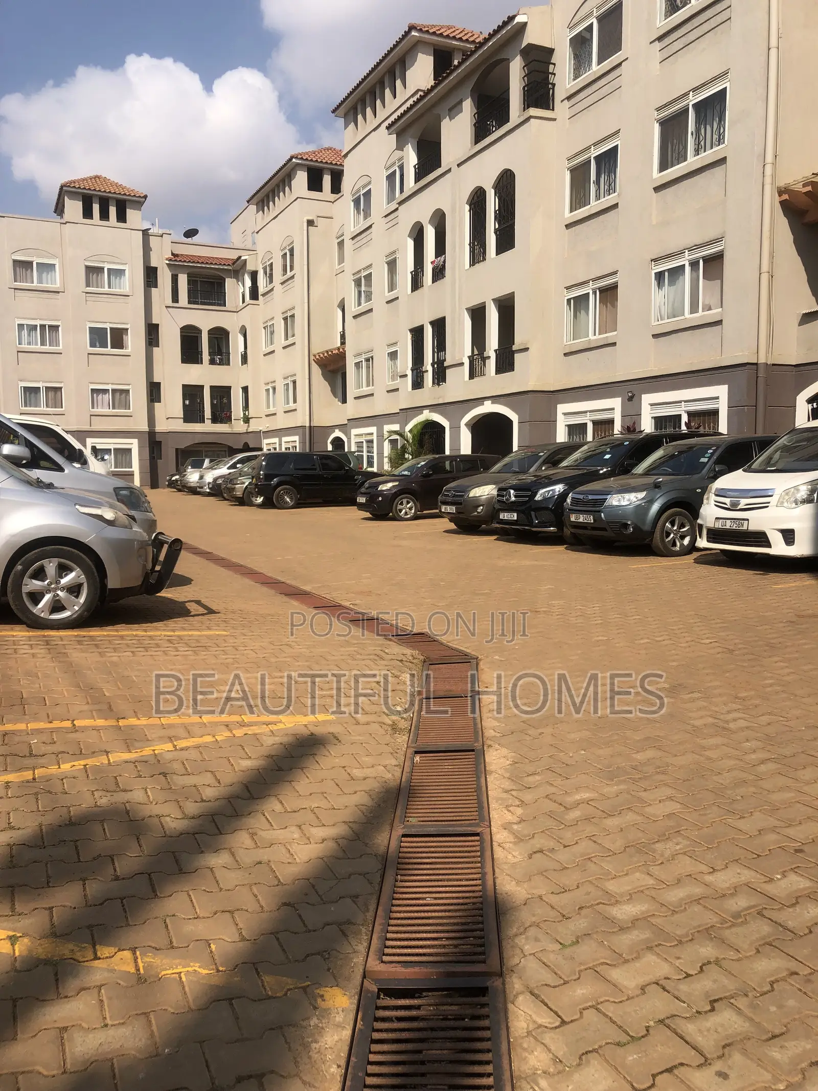 3bdrm Condo in Naalya, Central Division for sale in Central Division
