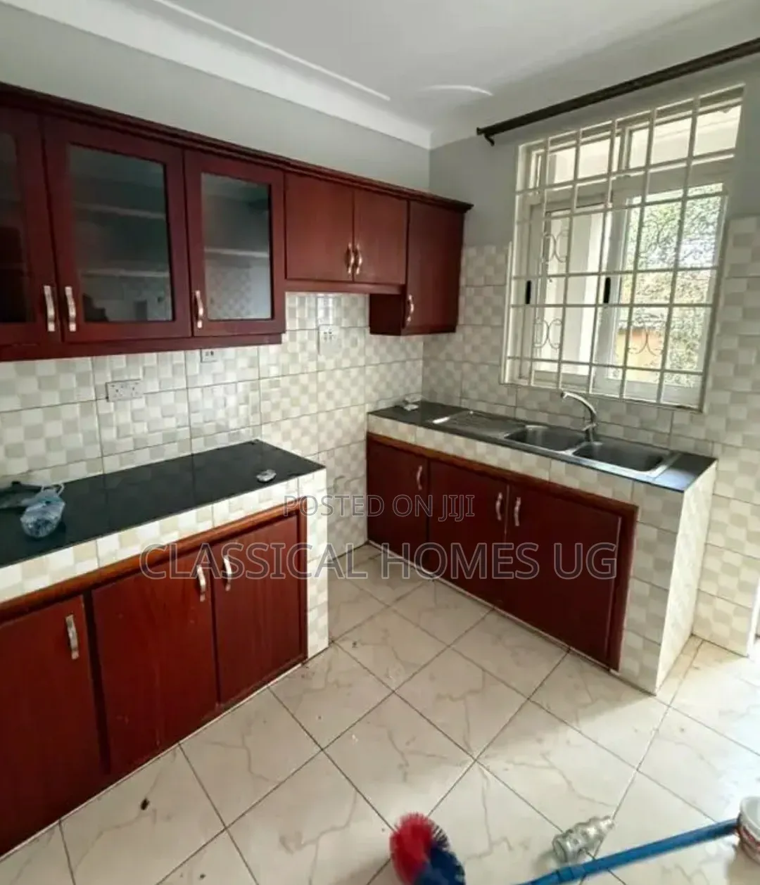 3bdrm Apartment in Lubowa Entebbe Road, Central Division for rent in Central Division
