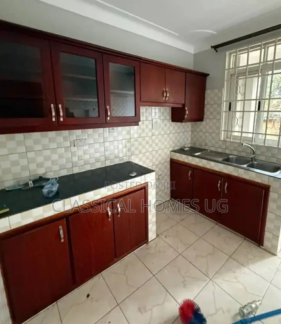 3bdrm Apartment in Lubowa Entebbe Road, Central Division for rent in Central Division