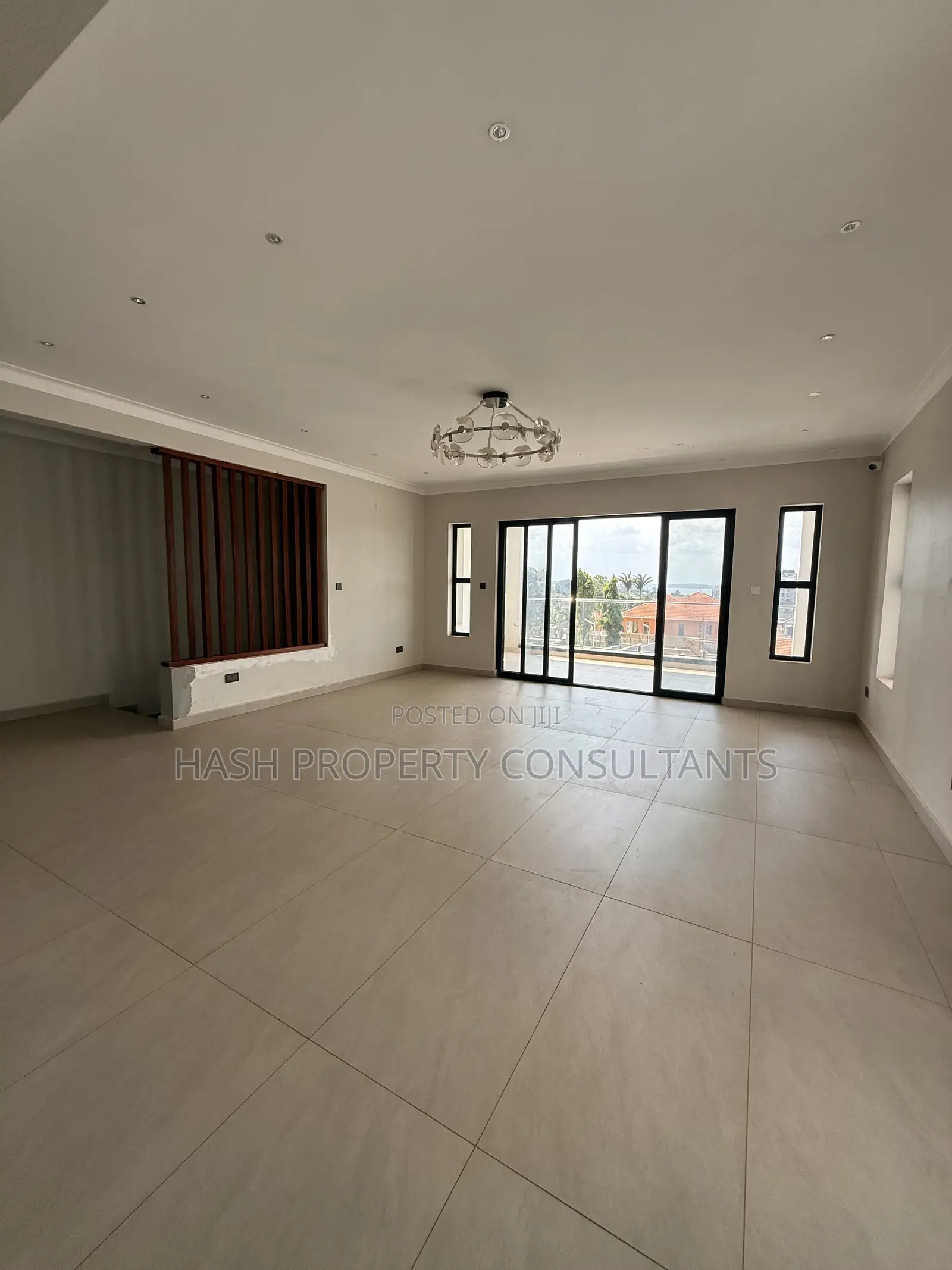 6bdrm Villa in Luxe, Central Division for sale in Central Division