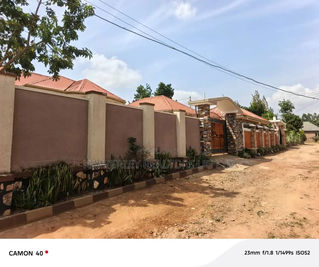 4bdrm House in Nsangi for sale in Nsangi