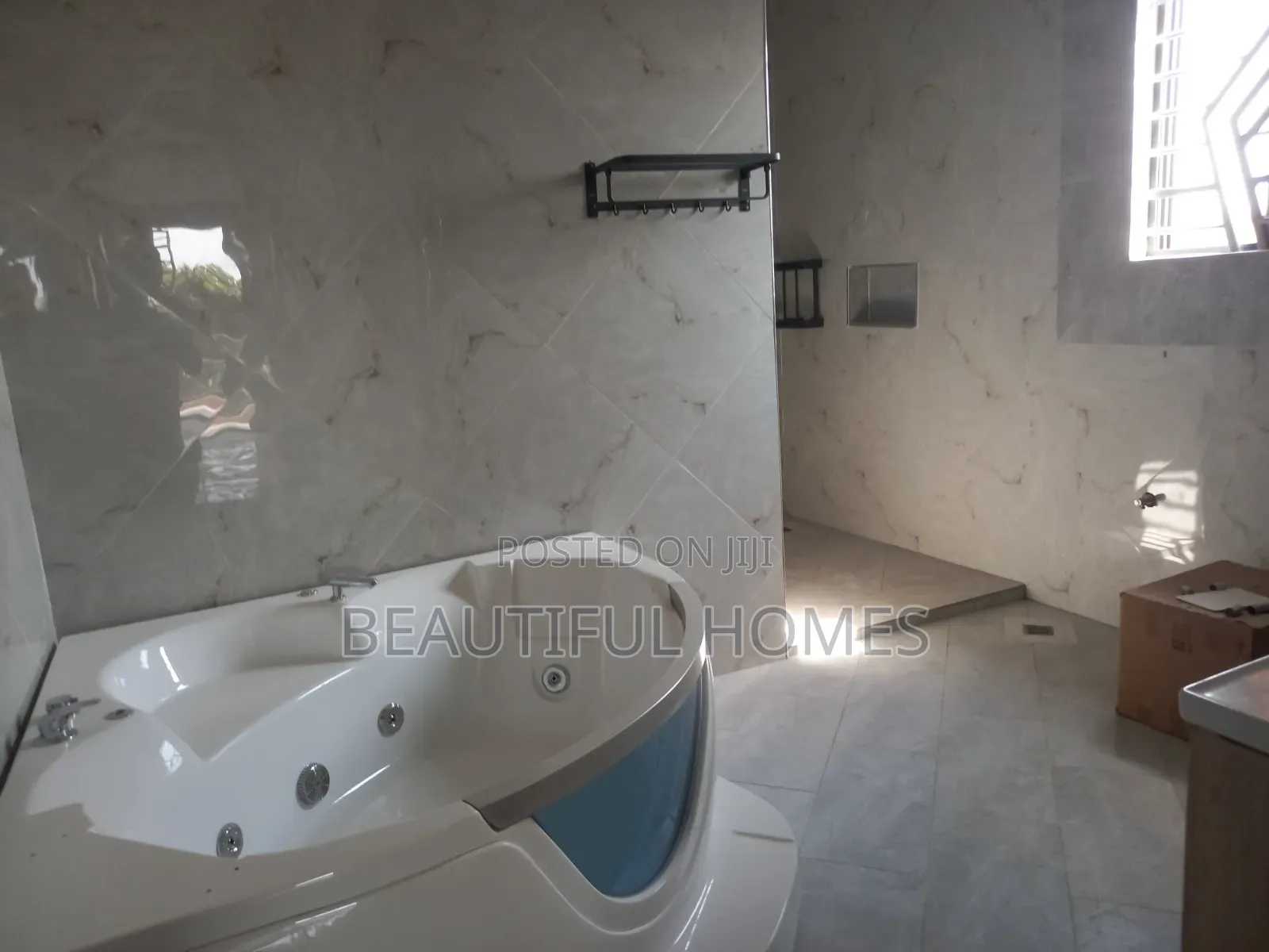 Furnished 6bdrm Mansion in Najjera 1, Kira for sale in Kira